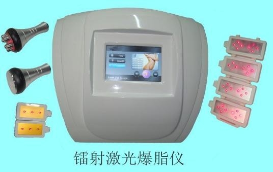 Laser de Lipo de lumière de la cavitation LED de rf amincissant la machine 650nm pour le régime de corps